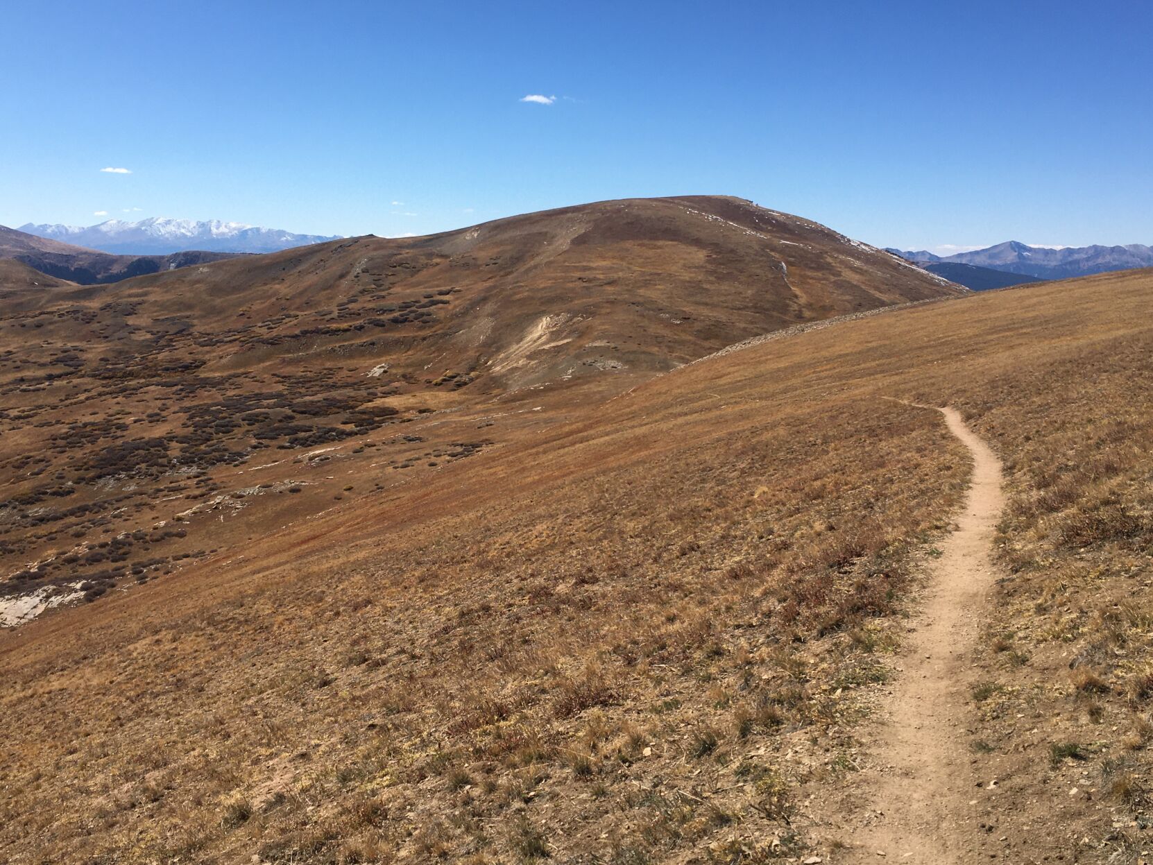 tundra on Kokomo pass descent 4.JPG